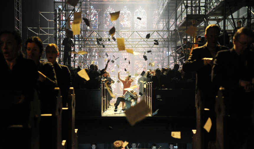 Ópera ‘War Requiem’ dirigida por Calixto Bieito en el Teatro Arriaga