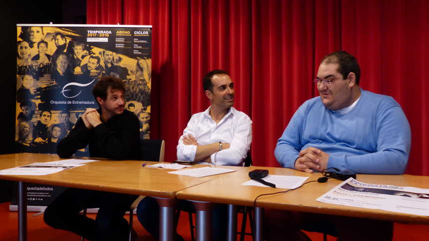 Joaquín Riquelme, viola de la Filarmónica de Berlín, debuta con la Orquesta de Extremadura