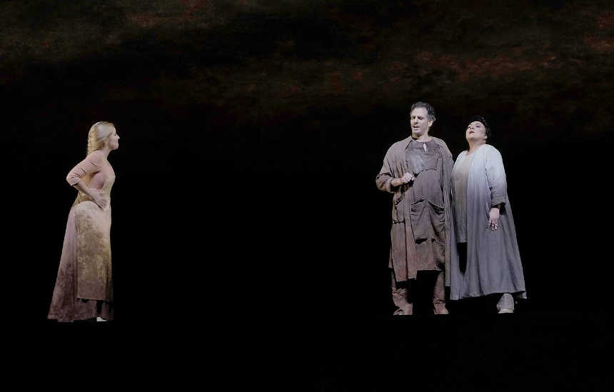 La Maestranza abre su temporada operística con tres funciones de ‘Fidelio’ La Maestranza abre su temporada operística con tres funciones de ‘Fidelio’
