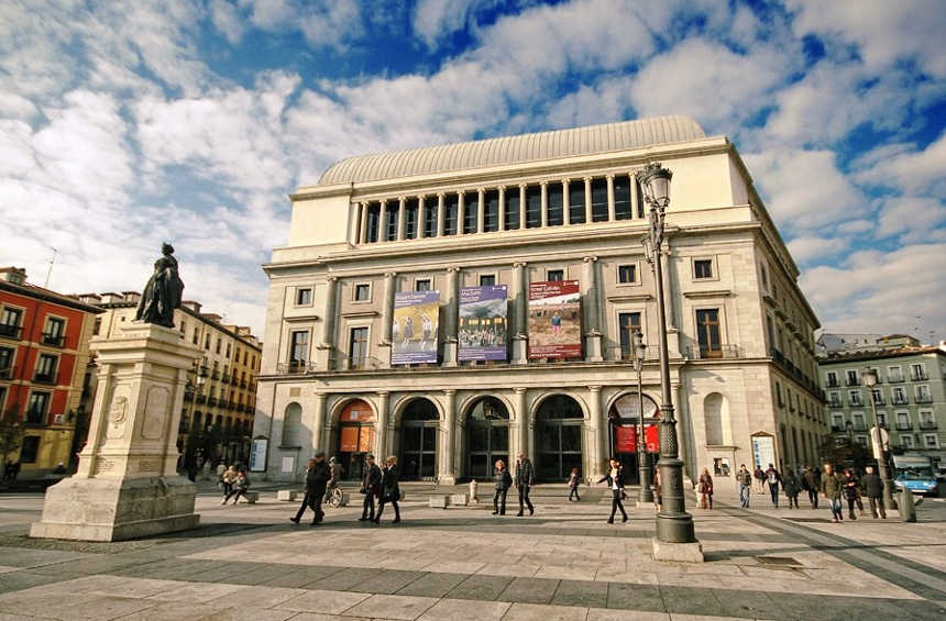 Presentan informe positivo del impacto económico y social del Teatro Real
