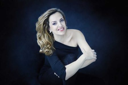 Raquel Lojendio