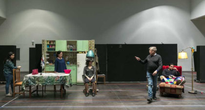 Emilio Sagi dirige en Les Arts los primeros ensayos de ‘Il mondo della luna’