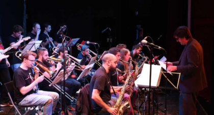 Bajo la dirección de Miguel Malla, la Creativa Big Band dará un concierto dentro del Espacio Abierto