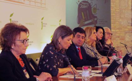 20180327_Presentacixn_Premio_Piano_-_Mesa_presidencial-min