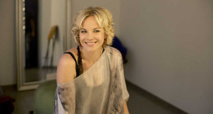 La voz de Elīna Garanča, una de las grandes damas de la lírica, ilumina el Teatro de la Zarzuela