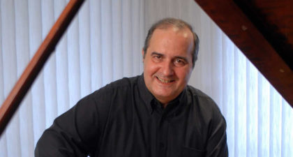 Jorge Luis Prats interpreta a Isaac Albéniz en el Teatro de la Maestranza