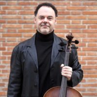 Javier Aguirre, violoncello