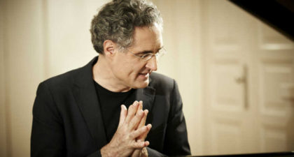 Matthias Kirschnereit debuta con la OFGC tocando el Concierto para piano nº 20 de Mozart