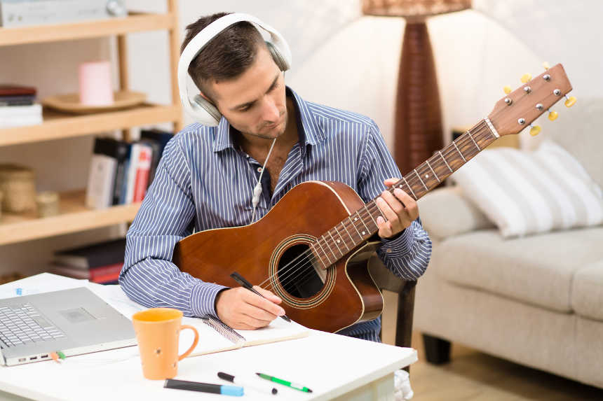 UNIR, líder en formación universitaria online en música