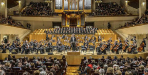 Nueva temporada de conciertos 2018/2019 bajo el lema "La luz de la armonía" La Orquesta y Coro RTVE en el Auditorio Nacional rtve -min