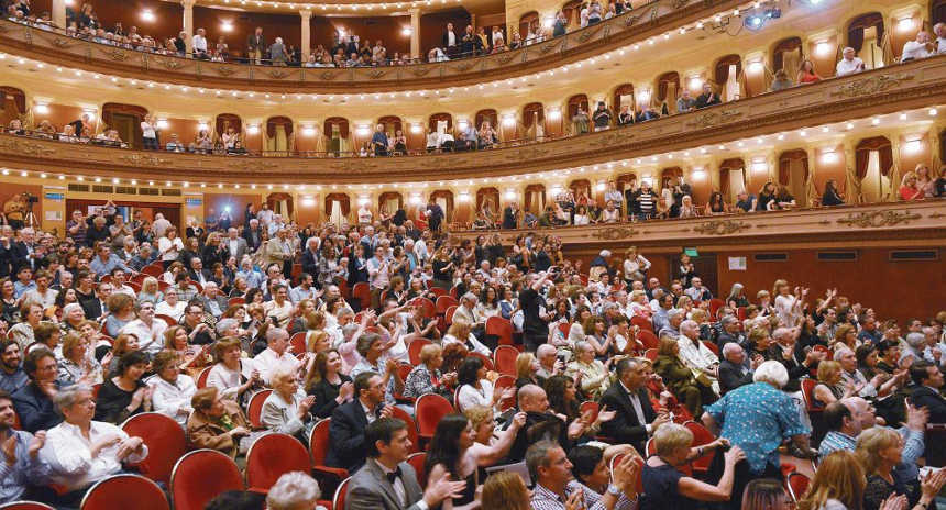 Murió Tito Capobianco, prestigioso director de ópera