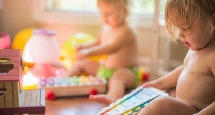 Taller de música gratuito para niños de uno a dos años y medio