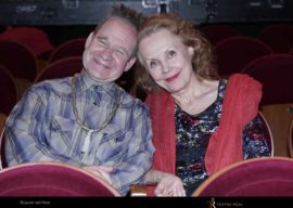 Kaija Saariaho (compositora) y Peter Sellars (director de escena)