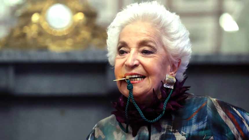 Teresa Berganza recibe la Medalla de Oro del CBA en un acto que «no olvidará»