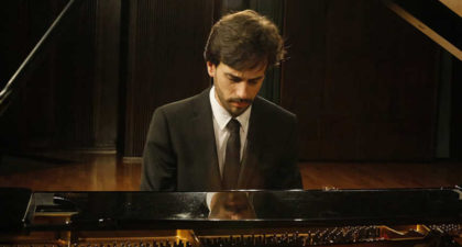 Iván Martín ofrece con la Orquesta de Extremadura una integral de Chopin