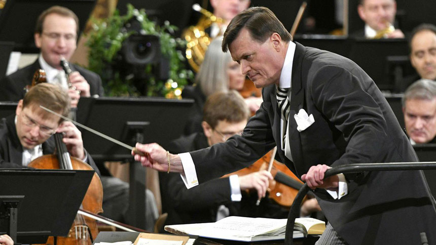 Thielemann dirige con brío y ligereza el Concierto de Año Nuevo 2019 desde Viena