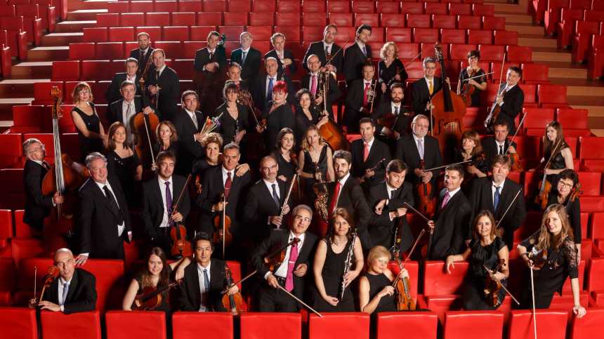 La Orquesta Sinfónica de Navarra, el Orfeón Pamplonés y la Coral de Cámara de Pamplona en concierto