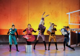 El Liceu celebra la temporada de los 20 años – Temporada 2019 / 2020 El smúsics de Bremen . ® A Bofill