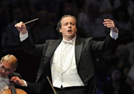 La Orquesta Sinfónica de Castilla y León prepara su temporada de otoño con grandes directores El maestro Juanjo Mena