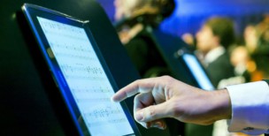 Comienza el proyecto de transformación digital de la Orquesta Sinfónica y Coro RTVE partitura-digital-min