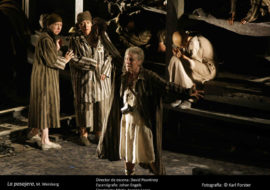 Se presenta la Temporada 2019 – 2020 del Teatro Real La pasajera, M. Weinberg – © Karl Forster