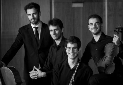 Grupo Contrastes