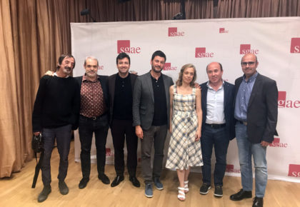 Los compositores Javier López de Guereña y David del Puerto, el director Oliver Díaz, el percusionista Fernando Arias, los guitarristas Teresa Folgueiro y Miguel Trápaga y el acordeonista Ángel Luis Castaño.