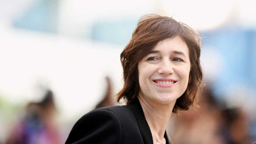 La cantante Charlotte Gainsbourg aterriza en Peralada en el que será su debut en el Festival ampurdanés