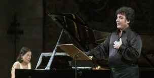 Fotografías y vídeo de la actuación de Ludovic Tézier: Su elegancia vocal enamora a Peralada IMG_1585-min