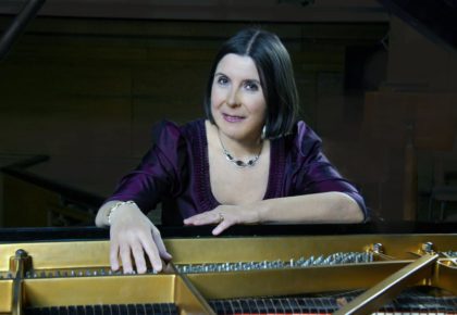 El barítono francés Ludovic Tézier inaugura las actuaciones en la Iglesia del Carmen del Festival 2019 Maria Pinz