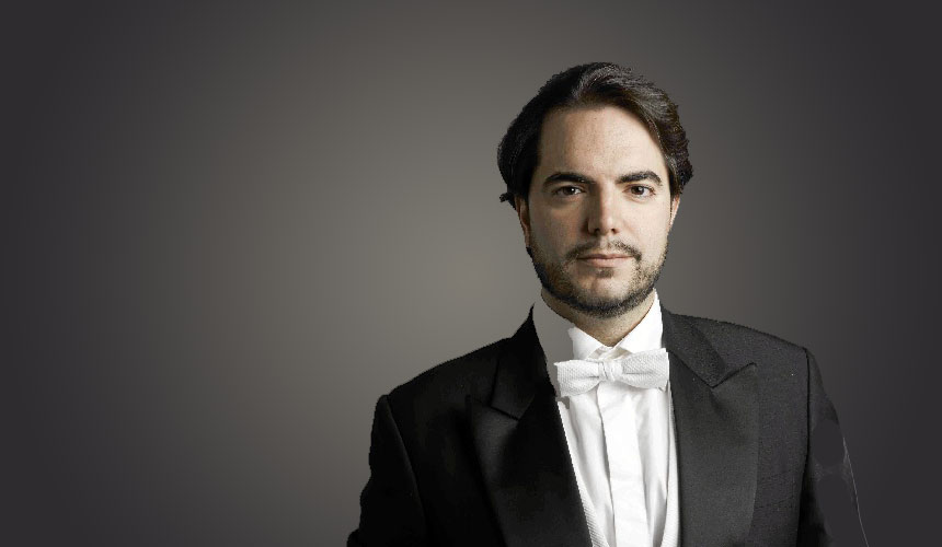 El barítono Pablo Ruiz debuta en el Bolshoi de Moscú con ‘Il viaggio a Reims’