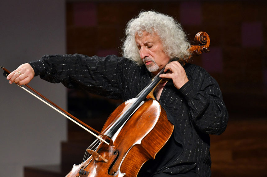 Mischa Maisky vuelve a Valéncia en concierto con la Orquesta de València y en cámara las suites de Bach