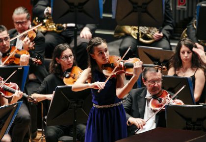La violinista Katie Nuez