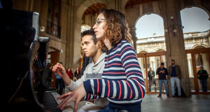 Pianistas de hasta 17 años podrán demostrar su talento en el IX Concurso “Mi piano”