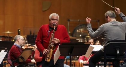 El saxofonista Paquito D’Rivera y la OSCyL funden jazz latino, folk y música clásica