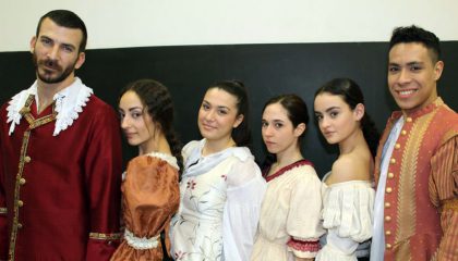 EBC DANZA Eva Bertomeu, dirección escénica y coreografía