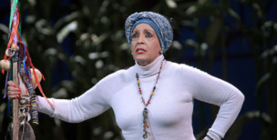 Linda Mirabal (Dolores Santa Cruz) y bailarines en un ensayo de ‘Cecilia Valdés’' - © Javier del Real