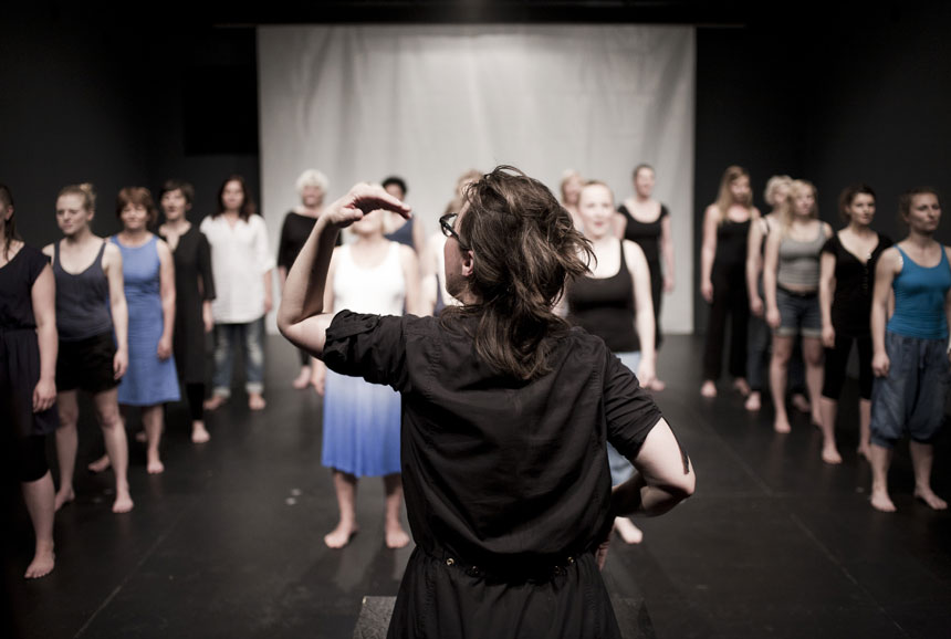 Los Teatros del Canal presentan a Marta Górnicka y The chorus of women con Magnificat