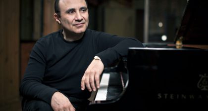 Michel Camilo interpreta su propio 'Concierto para piano n.º 1' en el homenaje de la OSCyL al maestro Jesús López Cobos