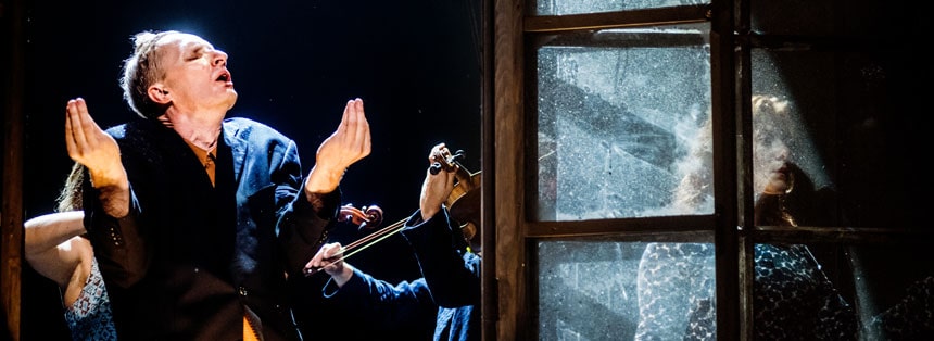 El espectáculo The Door llega al Teatro del Soho CaixaBank con música, teatro, cine…