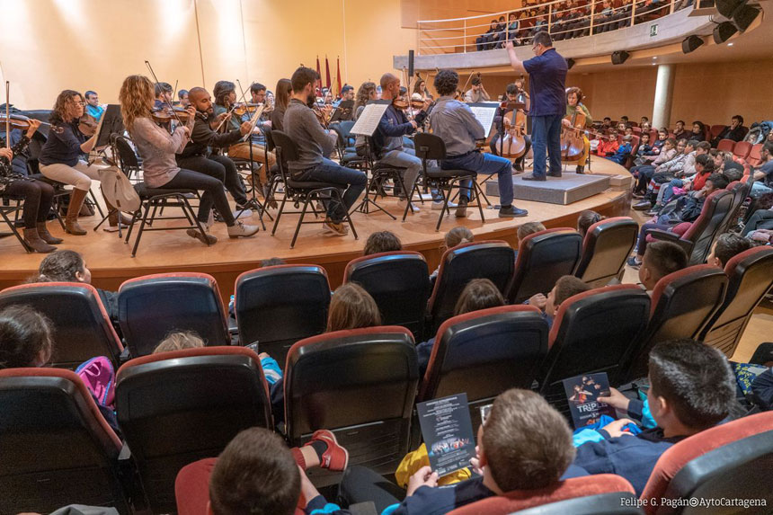 La jornada de puertas abiertas de la Orquesta Sinfónica de Cartagena acoge a más de 500 jóvenes
