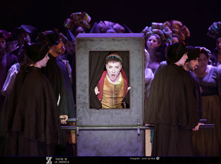 Divertida, fresca, vibrante… la emblemática zarzuela El barberillo de Lavapiés en el Maestranza