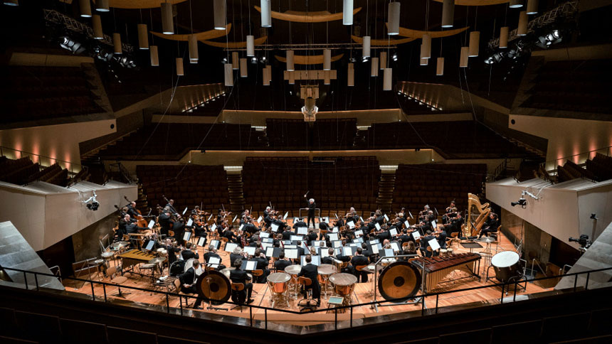 «Magnífico» Nuevo en Digital Concert Hall – Simon Rattle dirige Berio y Bartók