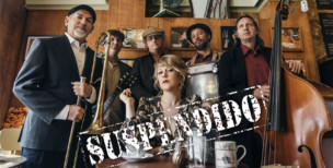 Tara-Love-suspendido