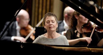 Día de Castilla y León con el "Concierto para piano y orquesta nº3 en do menor Op. 37 de Beethoven