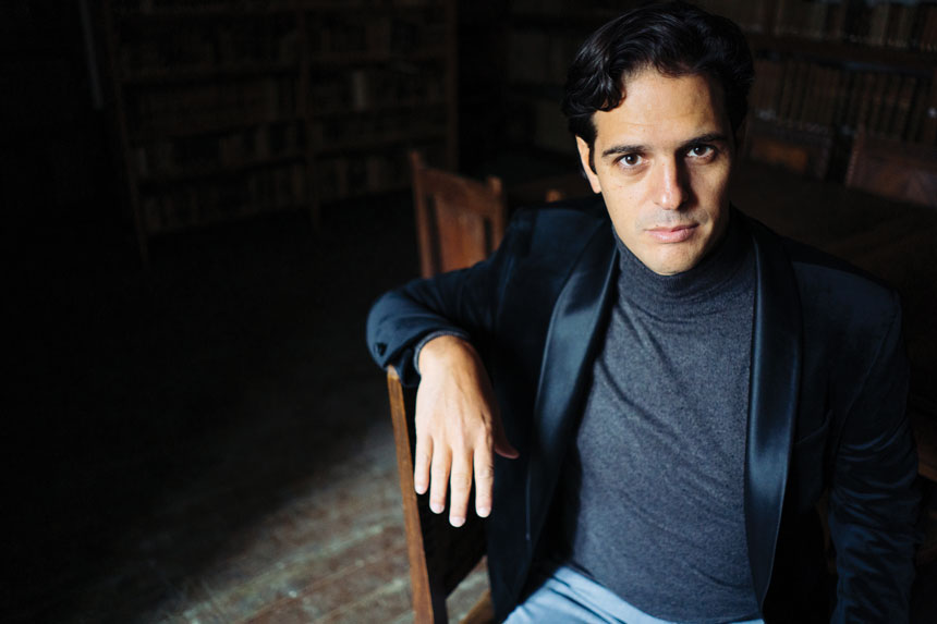 El pianista Daniel Pereira lanza disco doble con los 90 preludios de Scriabin
