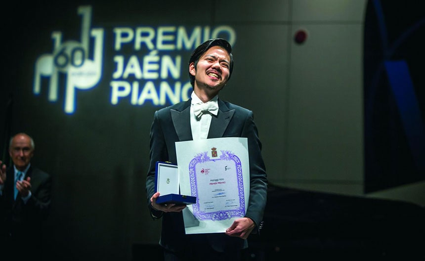 Honggi Kim, ganador de la 60ª edición del Premio “Jaén” de Piano, graba su disco