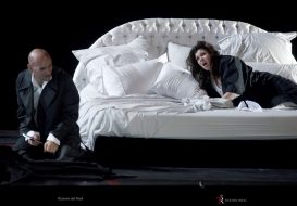 Michael Fabiano (Alfredo Germont) y Marina Rebeka (Violetta Valéry)- © Javier del Real | Teatro Real