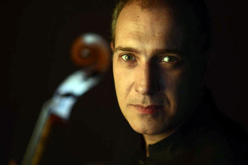 La Euskadiko Orkestra ofrece su tercera actuación en la Quincena Musical acompañada por Asier Polo y Juanjo Mena