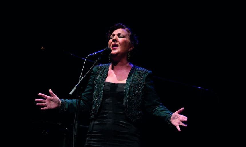 Veranos de la Villa se despide con un concierto de Carmen Linares en agradecimiento a Madrid